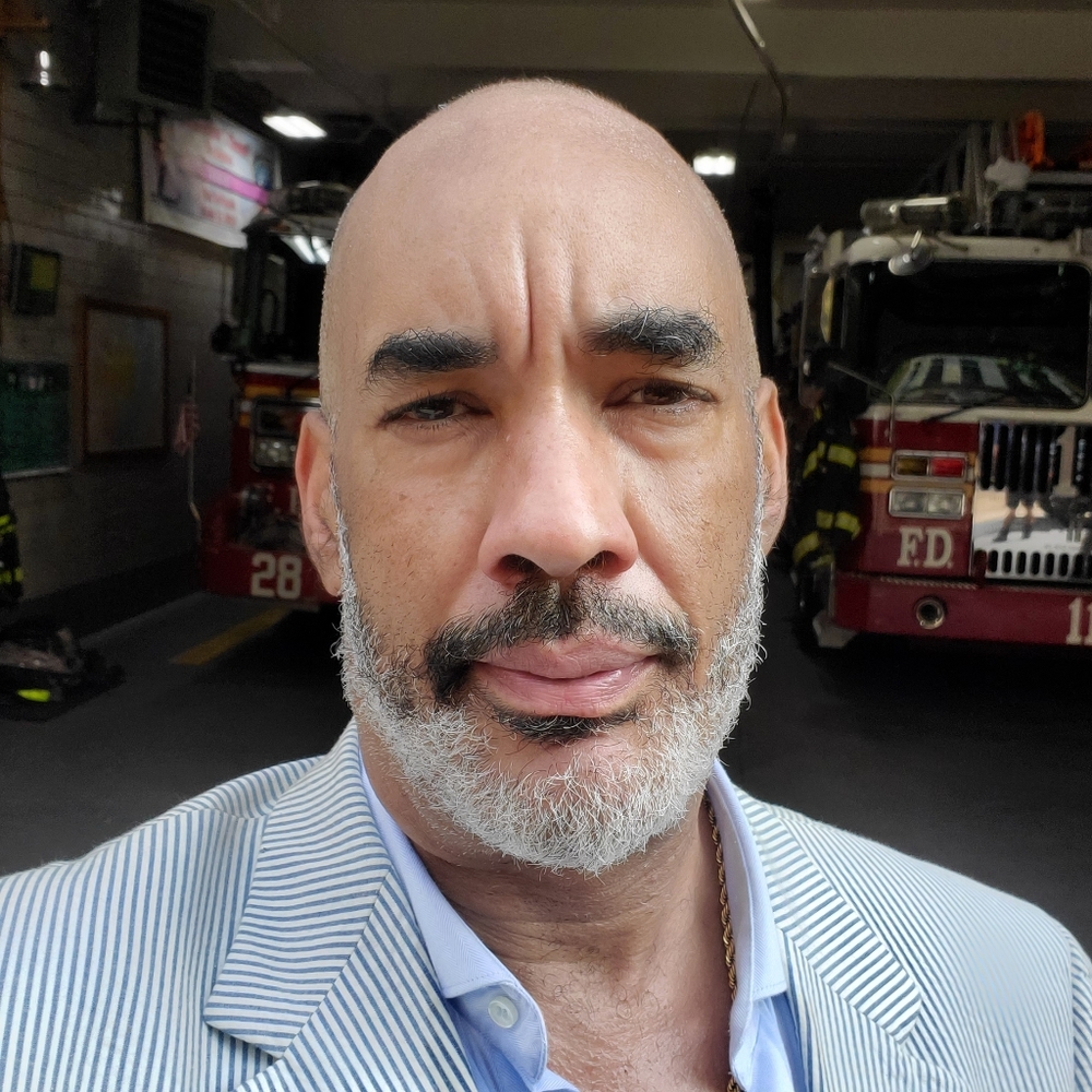 Meet your Posher, Ricardo - Picture 2 of 10